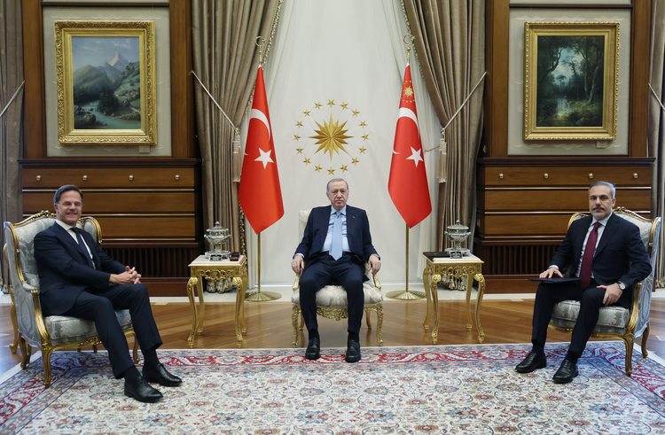 Cumhurbaşkanlığı Külliyesi'ndeki kabul