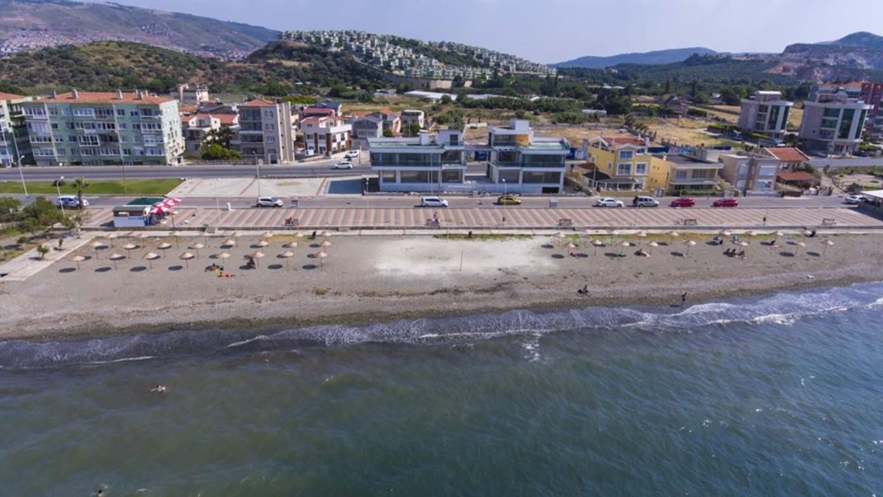 Mavi Bayraklı Plaj